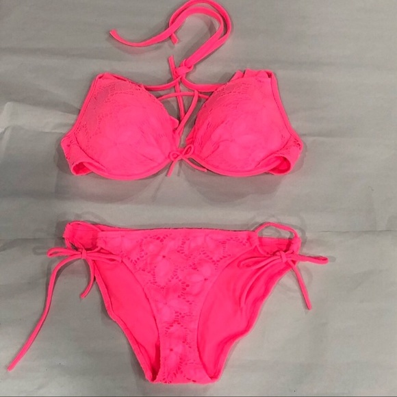 Victoria’s Secret 2 pieces bikini set